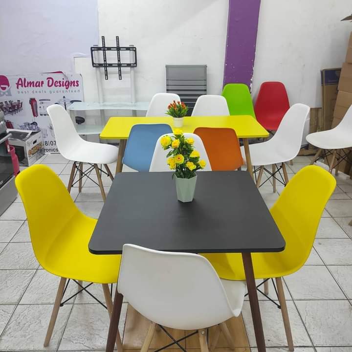 Vivolux | Eames Stühle