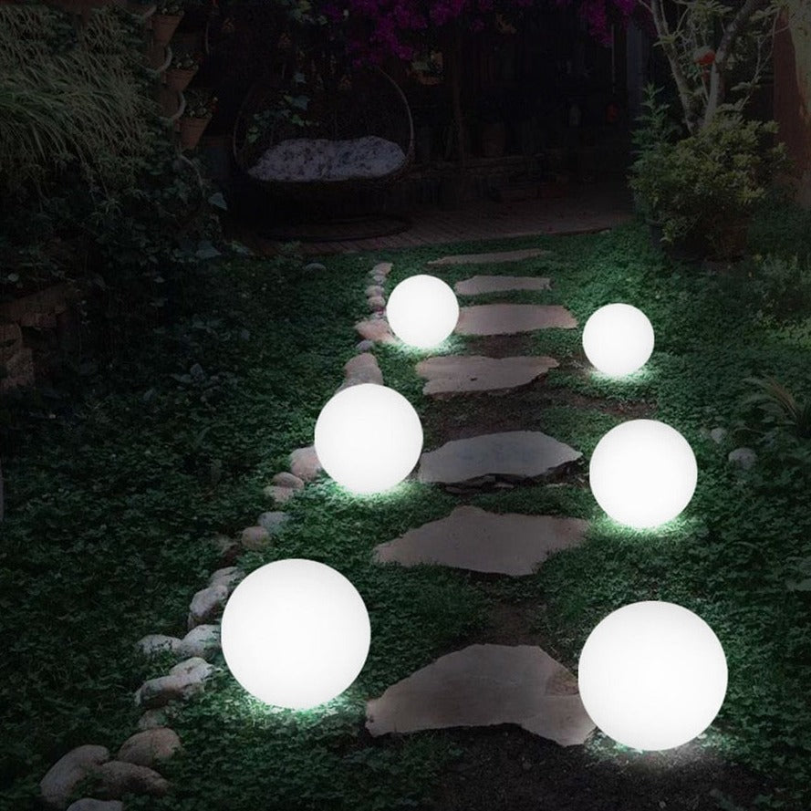 Vivolux | Wetterfestes Kugelförmiges LED Gartenlicht mit 16 Farben und Fernbedienung - Perfekt für Garten, Veranda & Party