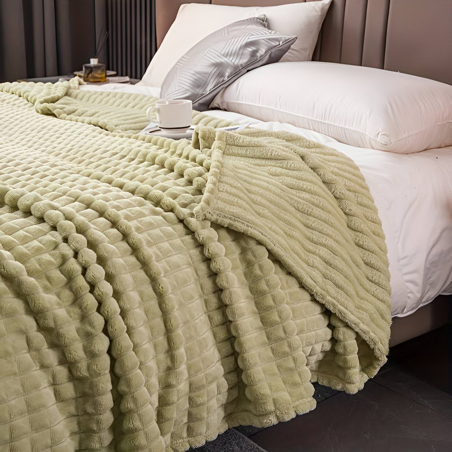 Vivolux | EliteWave Plaid - Ultrafluffy strukturierte korallfarbene Fleece-Decke