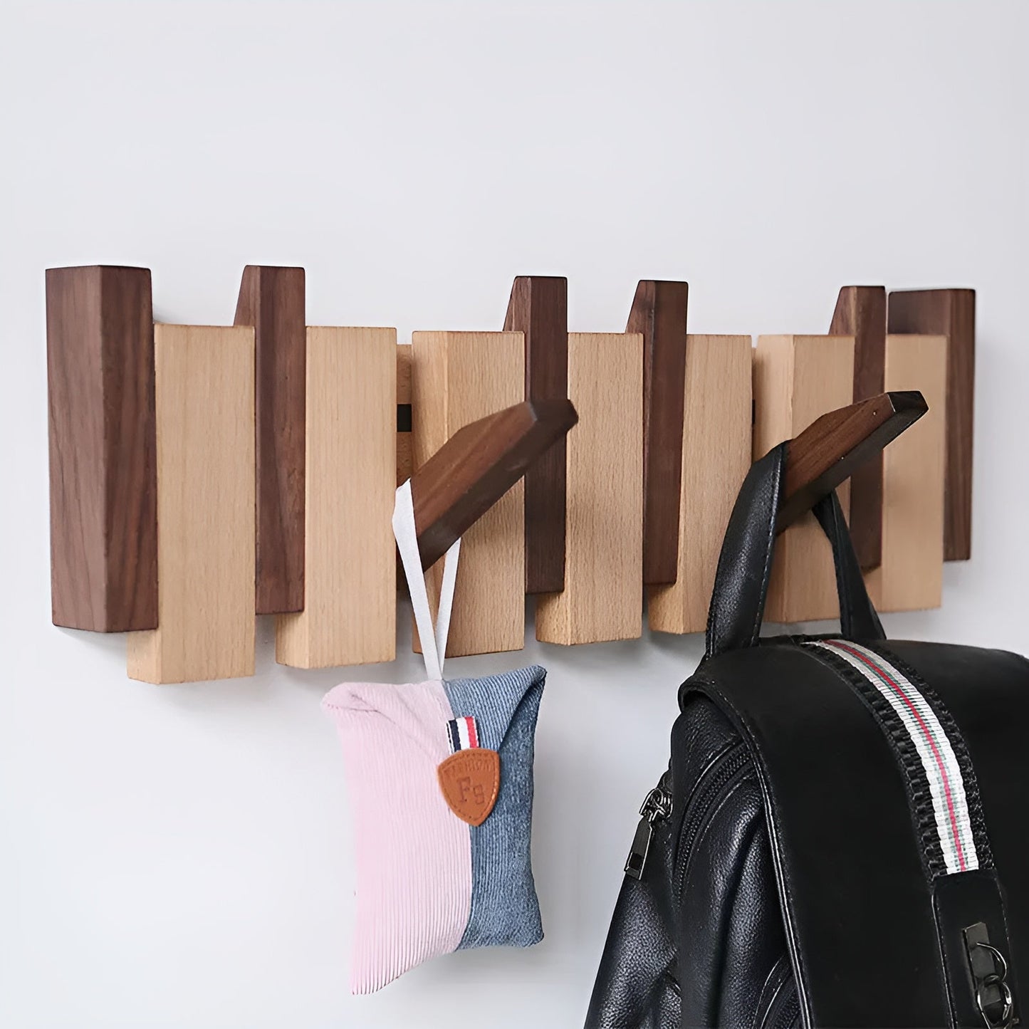 Vivolux | RetroHooks - Holzklavier-Wandregal mit magnetischen Haken