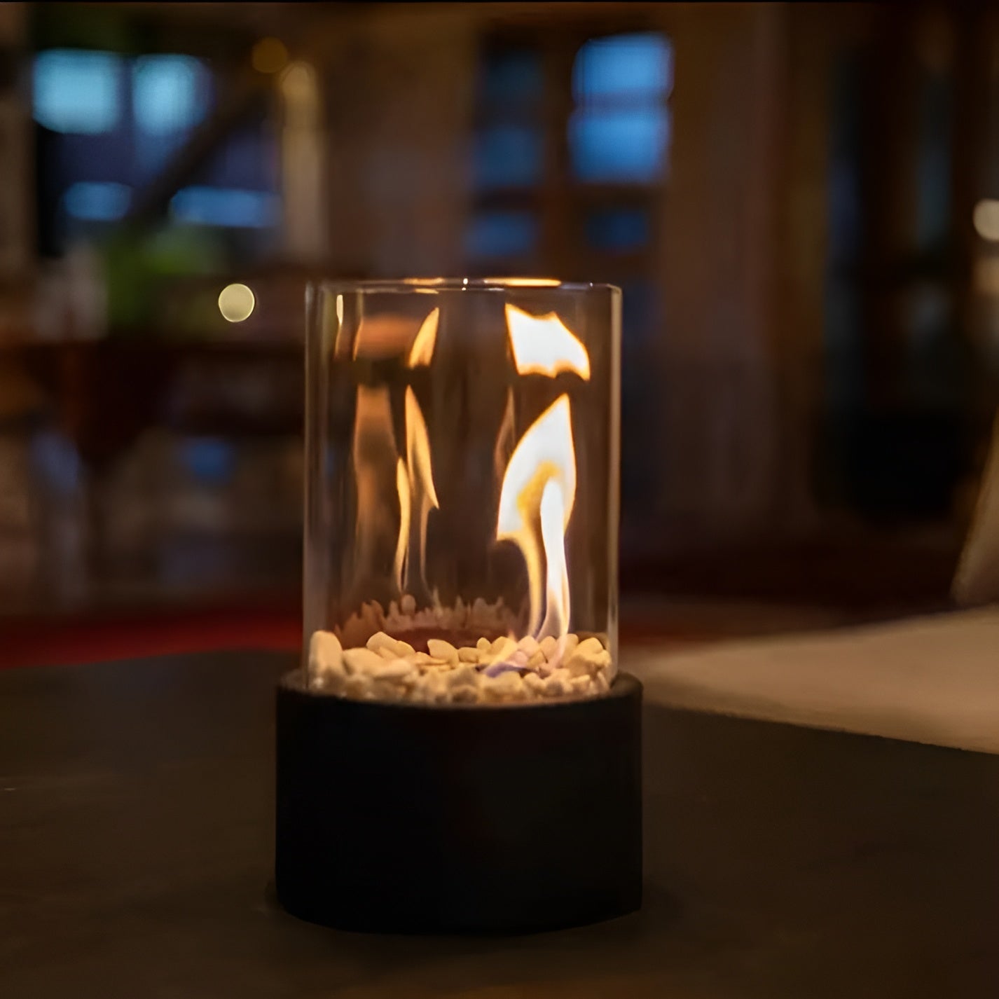 Vivolux | SleekFlame - Stilvolle schwarze Metallbasis Tischfeuerstelle