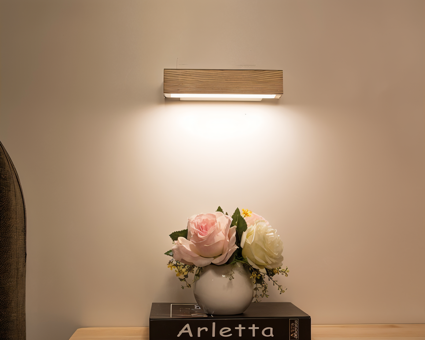Vivolux | TwistLED Wandlampe - 360° drehbare rechteckige LED-Wandlampe aus Holz