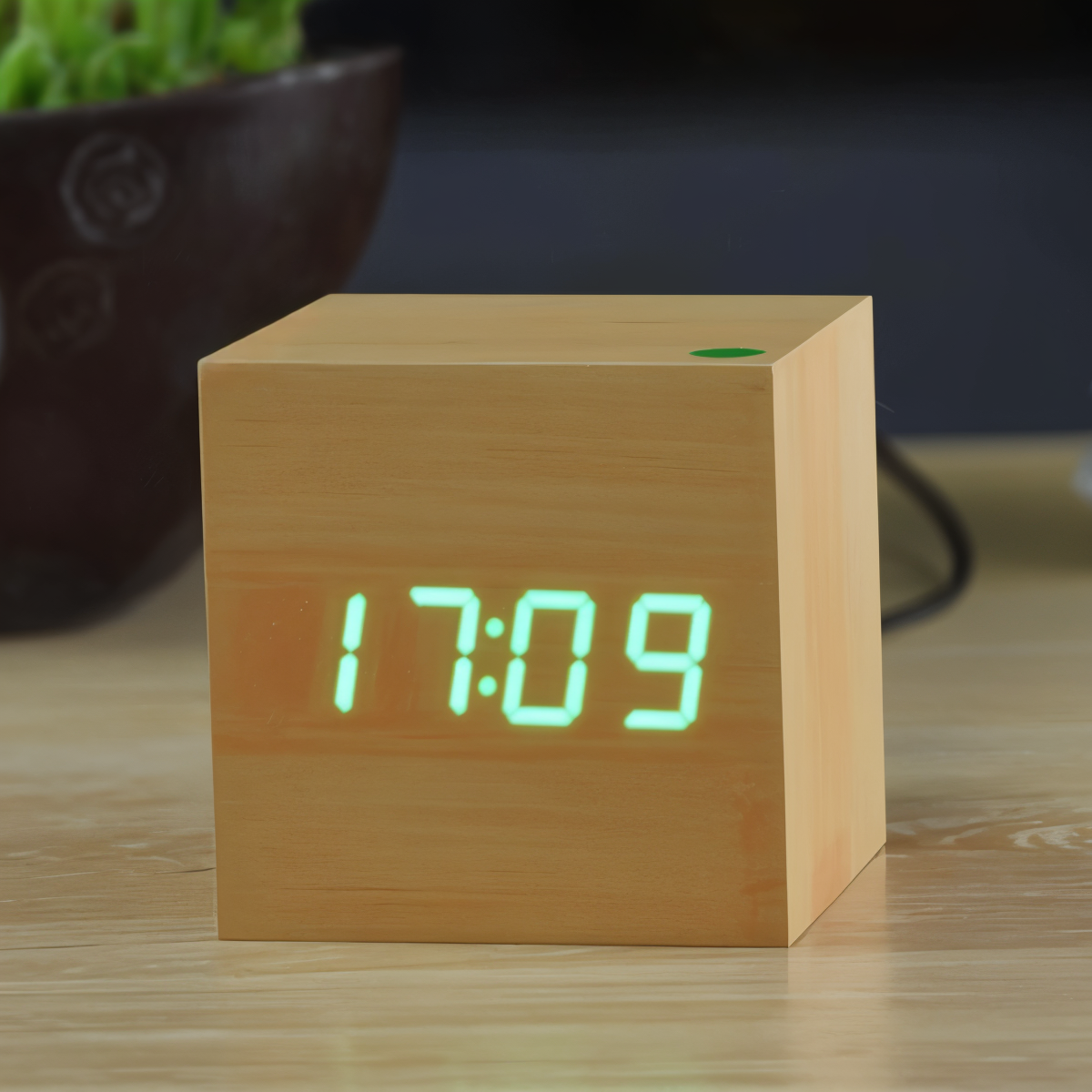 Vivolux | Digitale LED-Wecker - Würfeluhr - Holzuhr