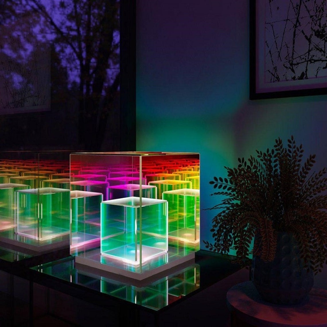 Vivolux | Konzentrische Würfel-Tischlampe, moderne Beleuchtung
