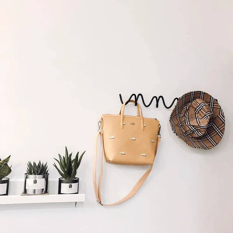 Vivolux | Scribble Wall Garderobe