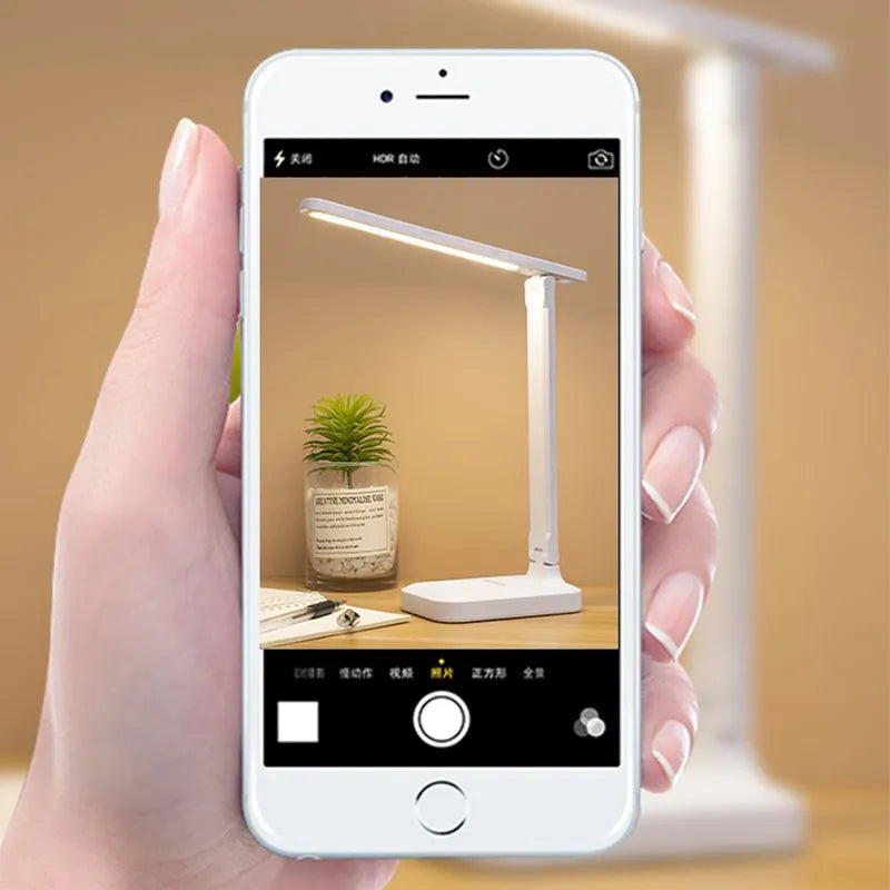 Vivolux | LED Tischlampe | Wiederaufladbar 6000mAh | Stufenlos dimmbar | Faltbare Schreibtischlampe mit Touch