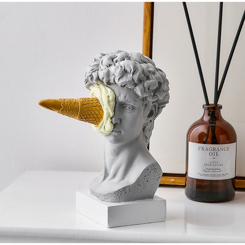 Vivolux | David Figurine mit Eiscreme Heimdekoration Skulptur