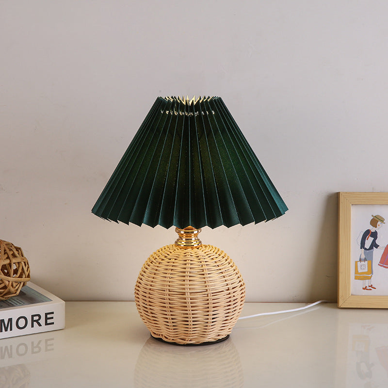 Vivolux | RattaLume Nordic LED Tischlampe | Geflochtenes Rattan & Faltstoffschirm | Stimmungslicht | Deko fürs Schlafzimmer