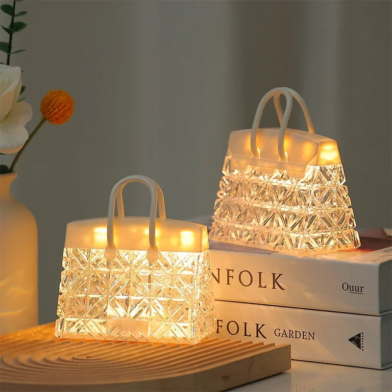 Vivolux | CrystalBag | Kreatives Acryl-Nachtlicht in Handtaschenform