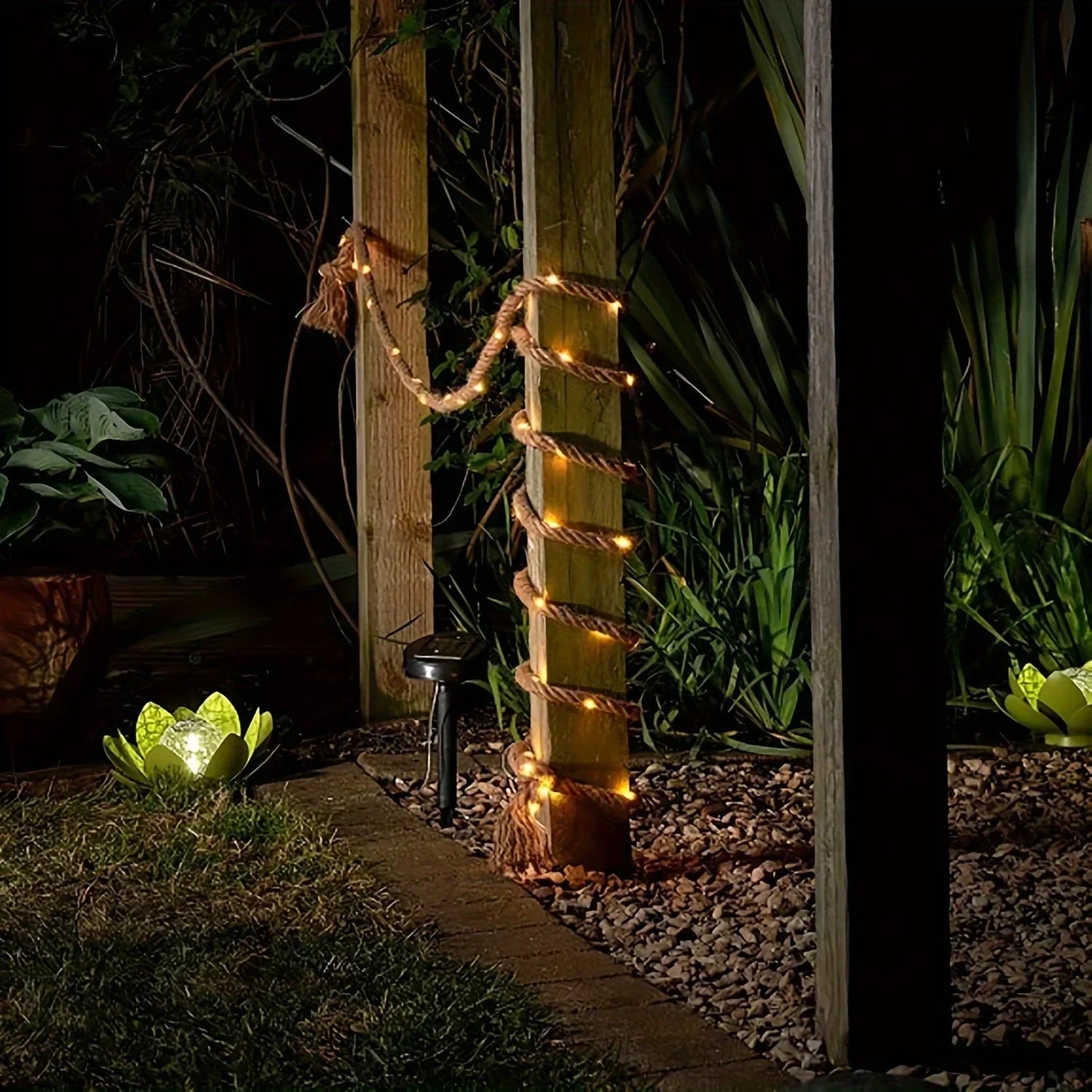 Vivolux | SolarRope | Solarbetriebenes Hanfseillicht | Nachhaltige Dekobeleuchtung für Garten & Terrasse