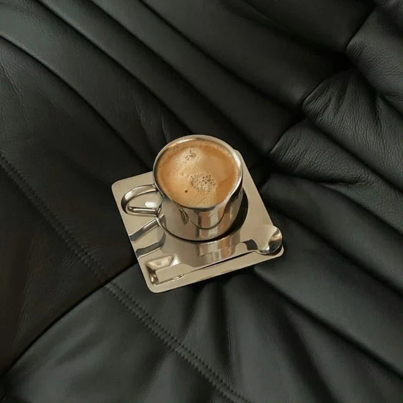 Edelstahl Kaffeetasse und Tablett
