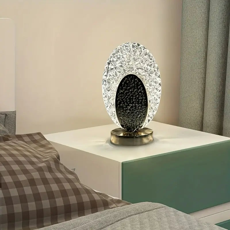 Vivolux | Moderne & Luxus Pfau Tischlampe - CrystalGlow
