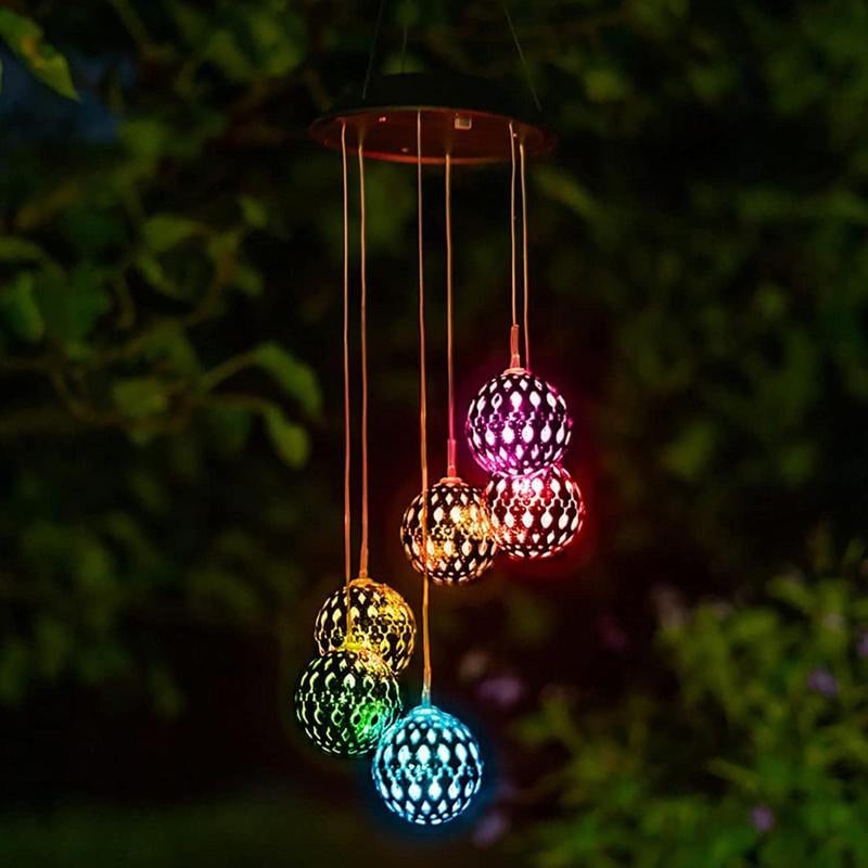 Vivolux | Solar Metallkugel Windspiel – Solarbetriebene LED Gartendekoration mit beruhigenden Klängen