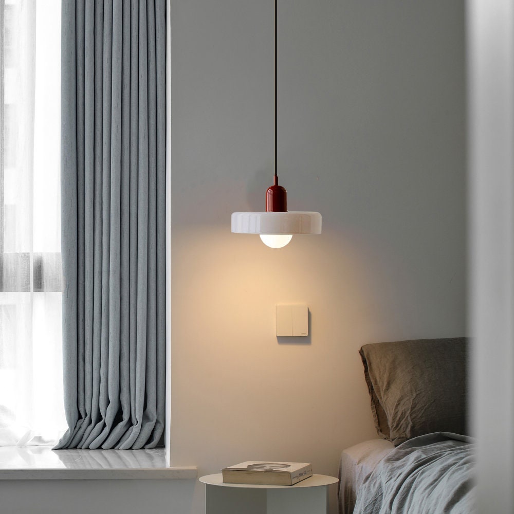 Vivolux | Pendelleuchte aus farbigem Glas | Elegante Hängeleuchte im Bauhaus-Stil | Designlampe für Wohnzimmer & Esszimmer