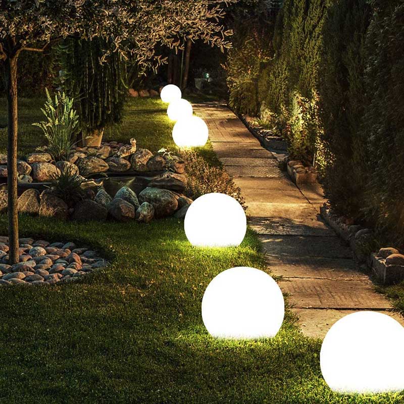 Vivolux | Outdoor Globe Light - Kabellos, Wetterfest, 16 Farben LED Kugelleuchte