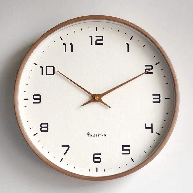 Vivolux | Minimalistische Wanduhr | Metall & Harz