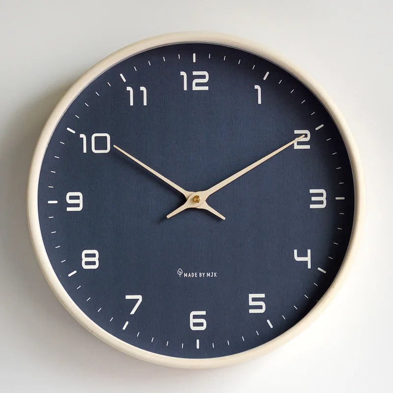 Vivolux | Minimalistische Wanduhr | Metall & Harz