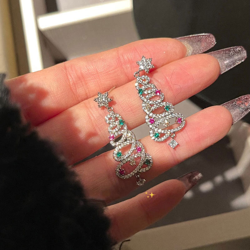 Glänzende Weihnachtsbaum Ohrringe