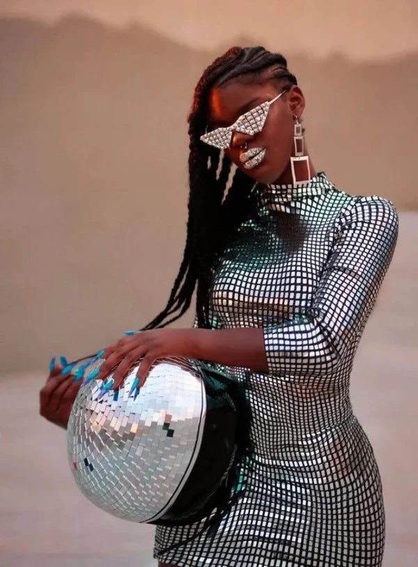 Disco-Kugel-Helm mit einziehbarem Visier