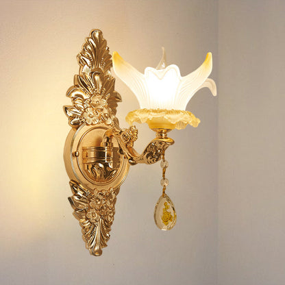 Vivolux | Gouden Lily Shade Wandlamp Traditionele Geribbelde Glas 1/2-Bol Woonkamer Wandlicht