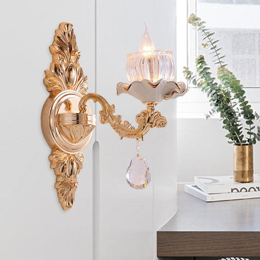 Vivolux | Traditionelle Rüsch-Wandmontage-Leuchte 1/2-Kopf Klare gerippte Glas-Wandleuchte mit geschnitztem Arm in Gold
