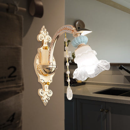 Vivolux | Blaue 1/2-Licht Wandleuchte Traditionelle Opal Mattglas Rüschensaum Wandlampe mit Keramikakzent