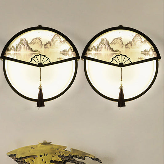 Vivolux | Boom/Berg Scene Wanddecoratie Lichte Chinese Metaal Zwarte Fan-Vormige LED Wandlamp met Kwast Knoop