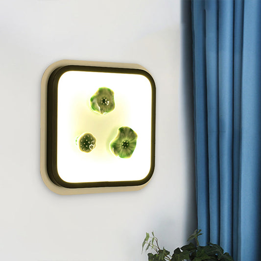 Vivolux | Weiße und schwarze quadratische Lotus-Wandmural-Lampe im chinesischen Stil LED-Porzellan-Wandmontage-Leuchte