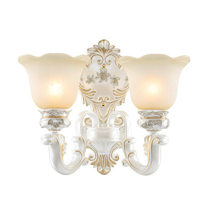 Vivolux | 1/2-Birnen Scalloped-Trim Glockenwandlampe Traditionell Weiß-Gold Mattglas Wandmontagebeleuchtung