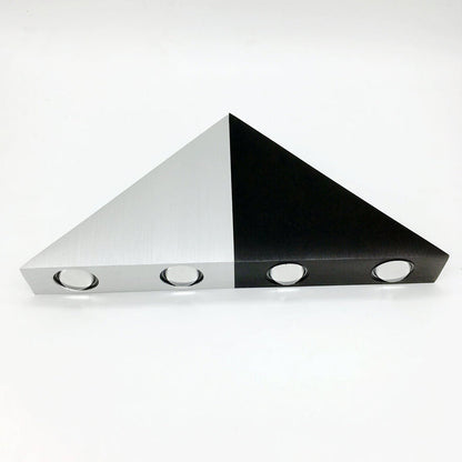 Vivolux | TriLumina Prisma LED Wandleuchte | Kreatives Pyramidendesign | Aluminium & Acryl | Farbige Lichtoptionen