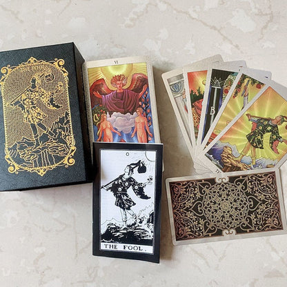 Entdecken Sie die mystische Welt des Tarot Gold Foil Tarot