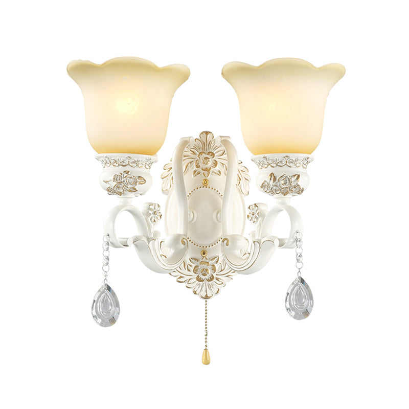 Vivolux | Witte Gehoekte Wandverlichting Traditionele Ivoor Glazen 1/2-Bulb Eetkamer Wandlamp Lichtarmatuur