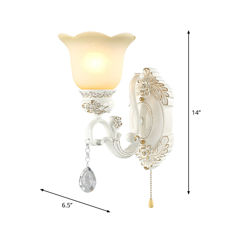 Vivolux | Witte Gehoekte Wandverlichting Traditionele Ivoor Glazen 1/2-Bulb Eetkamer Wandlamp Lichtarmatuur