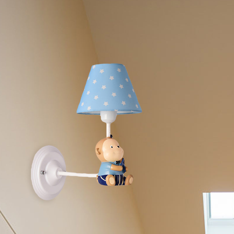 Vivolux | Cone Kids Bedside Wandlamp Geëmonteerd Stof 1 Licht Cartoon Wandlamp Ideeën in Blauw/Rood met Kleine Beer Decor