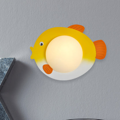 Vivolux | Frosted White Glass Mini Sphere Sconce Kids Blue/Yellow LED Wand Lichtarmatur mit Fish Backplate, Warm/Weiß Licht