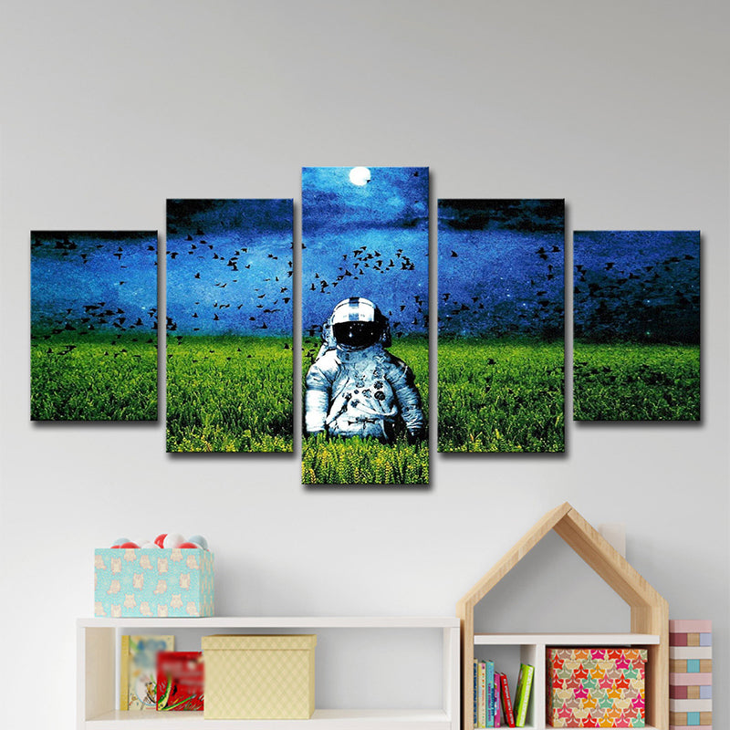 Vivolux | Sci-Fi Ruimteman Canvas Kunst Groene en Blauwe Maan Nachtlandschap Wanddecoratie, Meerdere Stukken