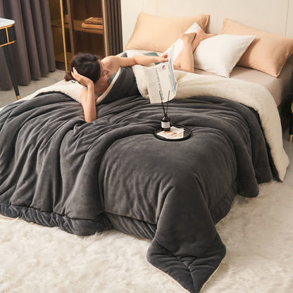 Vivolux | Einfarbige dicke doppelseitige Samt-Würfeldecke