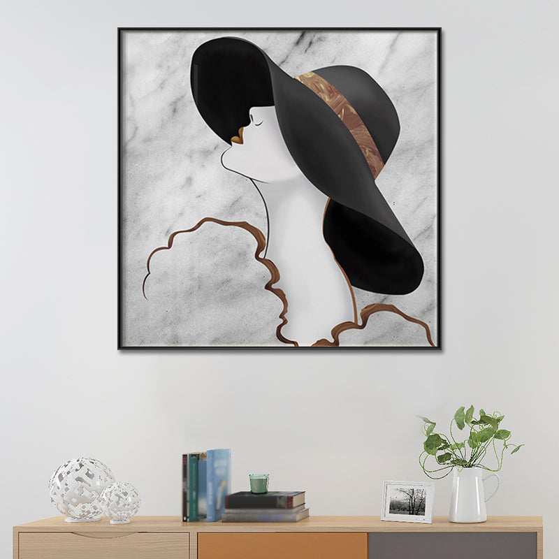 Vivolux | Frau im Floppy Hat Leinwandkunst Glam Elegante Figur Wanddekoration in Schwarz für das Mädchenzimmer