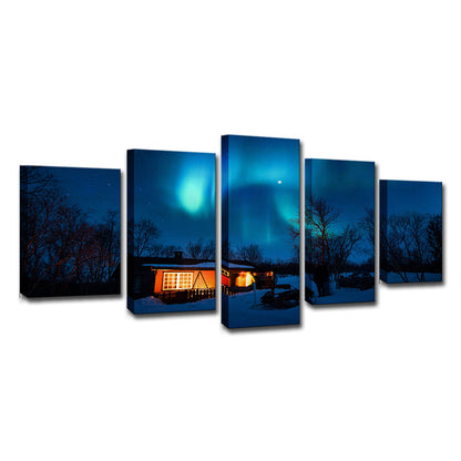 Vivolux | Fotografie Moderne Wandkunst Decor met Nacht Cabine en Poollicht Landschap in Donkerblauw