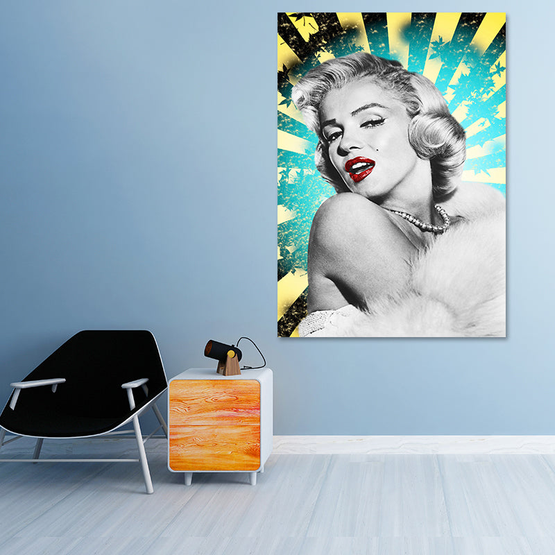 Vivolux | Texturiertes Marilyn Monroe Wanddekor Glam Leinwanddruck in dunkler Farbe für den Raum