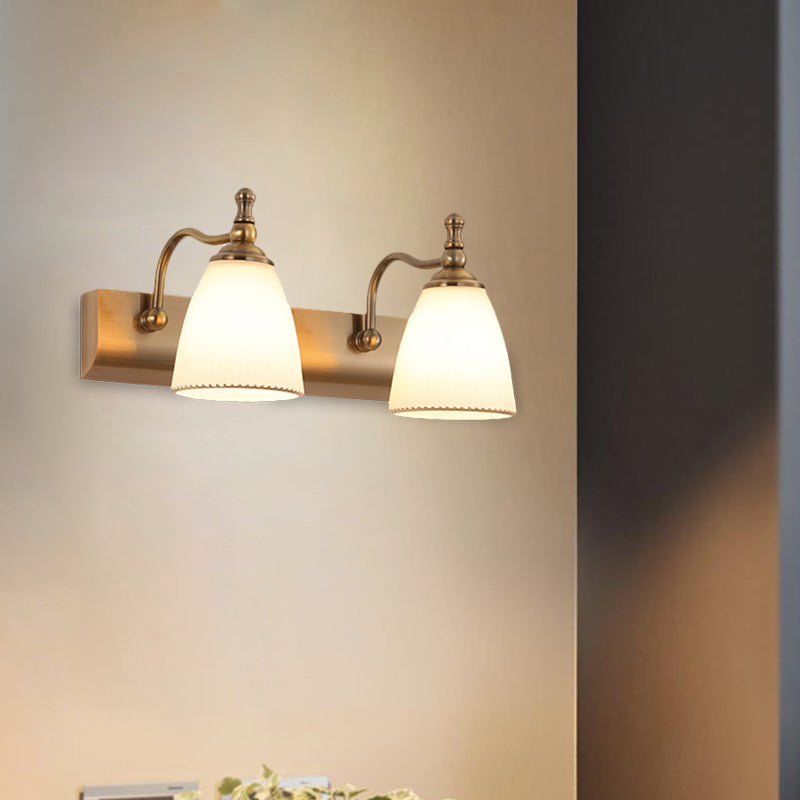 Vivolux | 1/2-Birnen Wandmontage Lampe Cottage Glockenform Frosted Glass Vanity Light Fixture in Messing