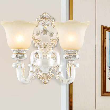 Vivolux | Cream Glass White Wall Light Floral 1/2-Kopf Cottage Wand Sconces Beleuchtung mit geschwungenem Arm