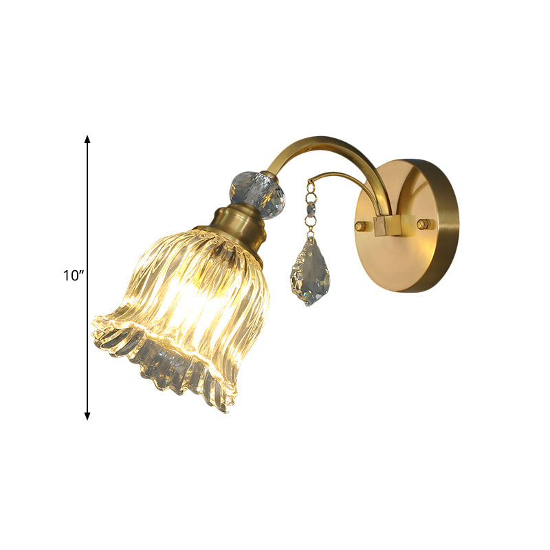 Vivolux | Warehouse Flower Wandlamp 1-Lamp Helder Geribbelde Glazen Wandgemonteerde Lamp met Kristal Druppel Decor in Messing