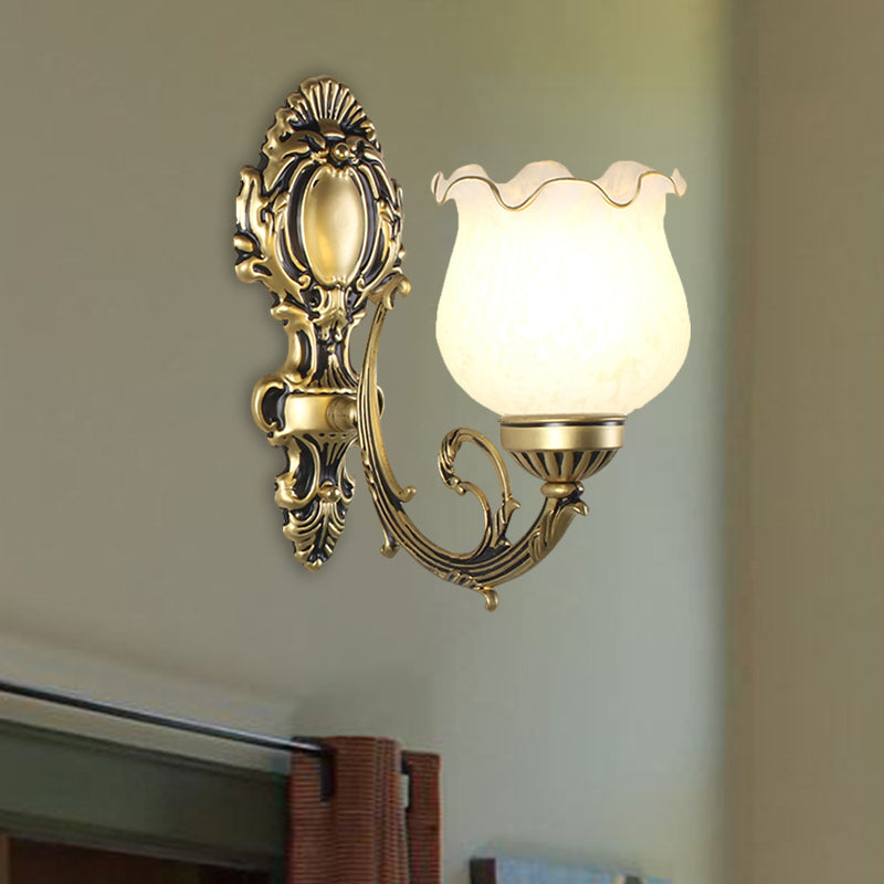 Vivolux | Loft Style Bud Wandlamp Eén Peertje Opaline Glas Wandverlichting Fitting in Zwart/Wit/Messing