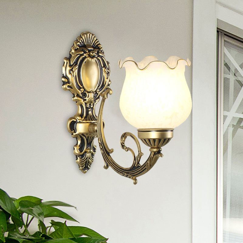 Vivolux | Loft Style Bud Wandlamp Eén Peertje Opaline Glas Wandverlichting Fitting in Zwart/Wit/Messing