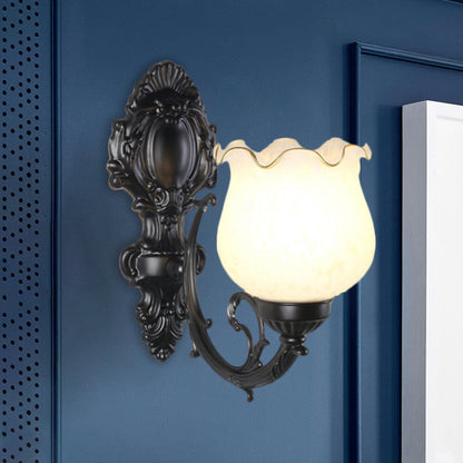 Vivolux | Loft Style Bud Wandlamp Eén Peertje Opaline Glas Wandverlichting Fitting in Zwart/Wit/Messing