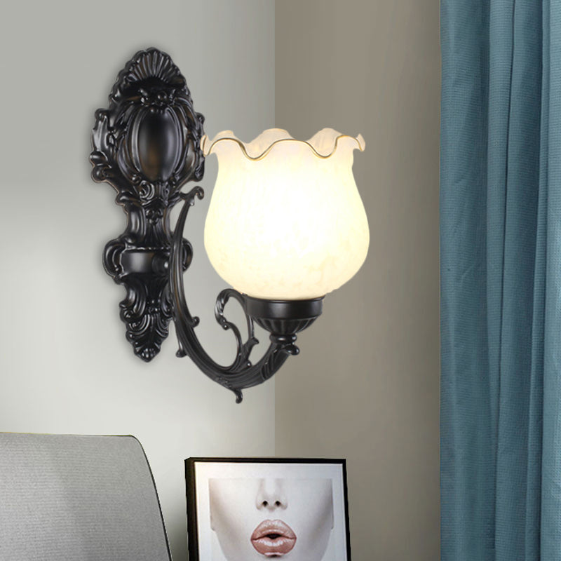 Vivolux | Loft Style Bud Wandlamp Eén Peertje Opaline Glas Wandverlichting Fitting in Zwart/Wit/Messing