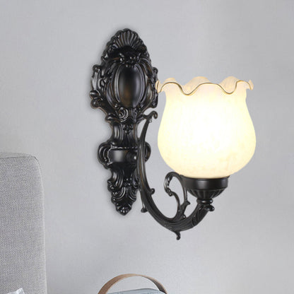 Vivolux | Loft Style Bud Wandlamp Eén Peertje Opaline Glas Wandverlichting Fitting in Zwart/Wit/Messing