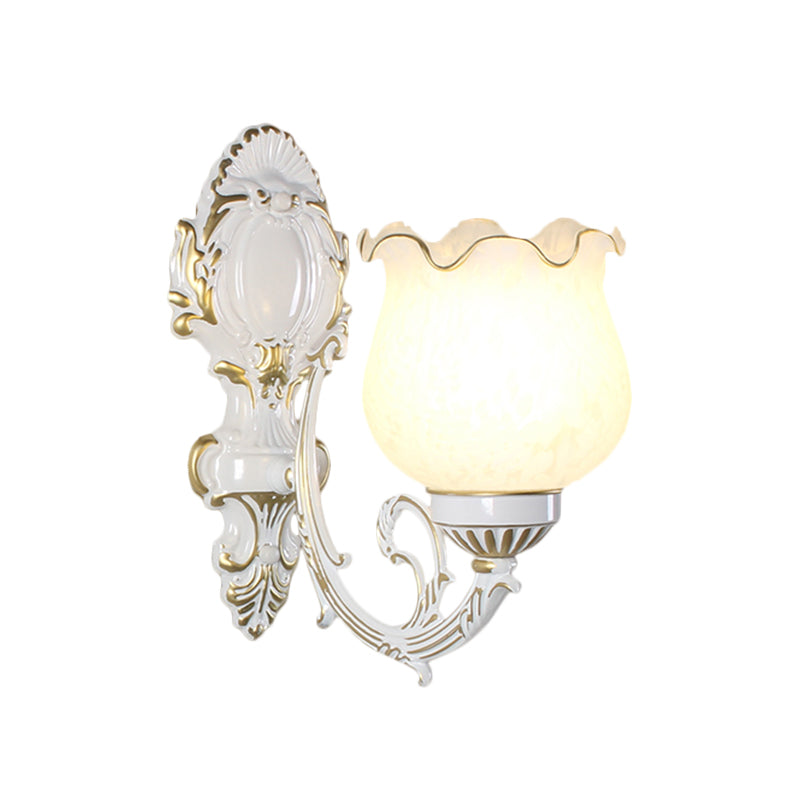 Vivolux | Loft Style Bud Wandlamp Eén Peertje Opaline Glas Wandverlichting Fitting in Zwart/Wit/Messing