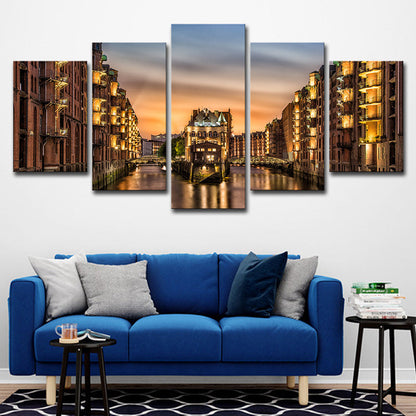 Vivolux | Glam Night Cityscape Wanddekoration Gold Hamburg Wasserburg Leinwand Wandkunst für das Wohnzimmer